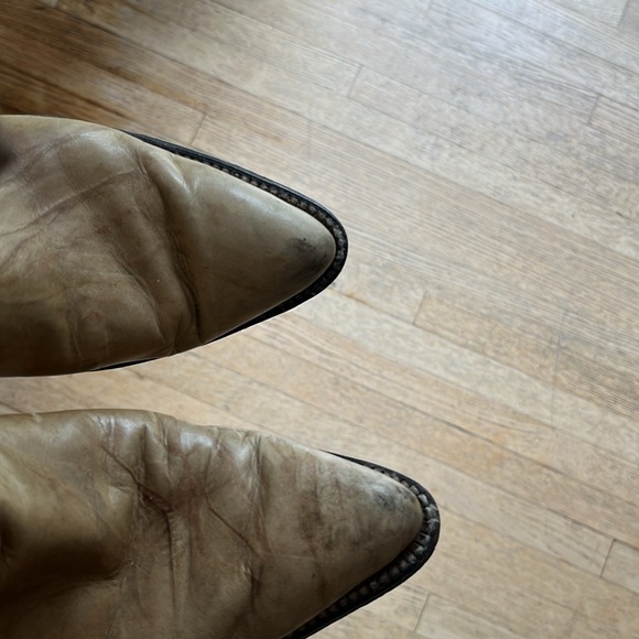 Don Quijote Western Boots in Light Tan - Picture 10 of 13